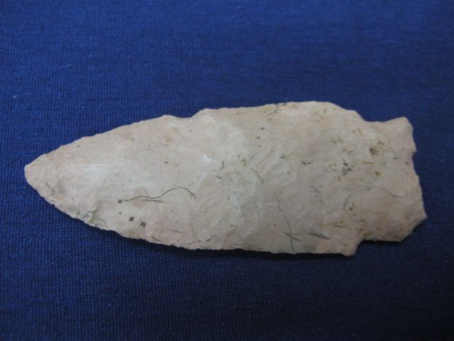 Antique Indian ARTIFACTS ARROWHEAD #4  